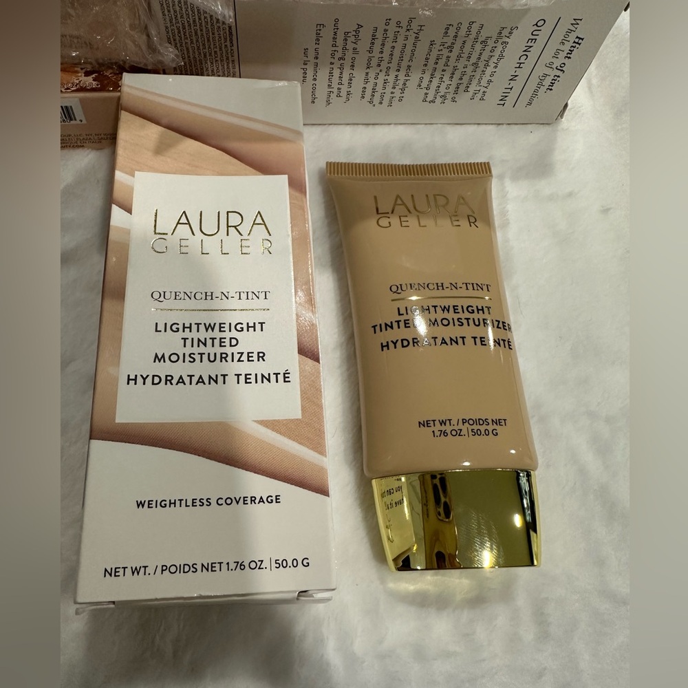 Laura Geller Quench-n-Tint Lightweight Tinted Moisturizer 1.76oz  brand new